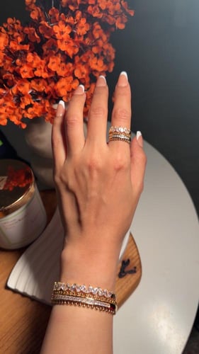 اسوارتين وخاتمين