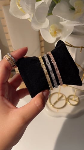 اساور كارتير مقفل