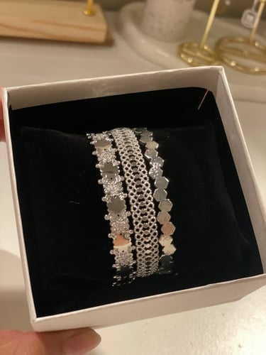 طقم اساور مع خواتم فري سايز