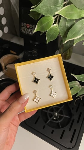 حلق ذهبي وفضي