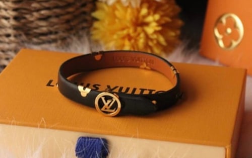 اسواره جلد بدون ملحقات