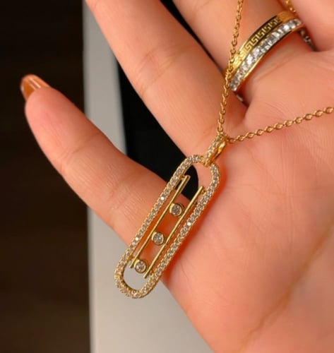 سلسال فضي وذهبي