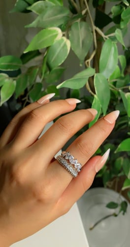 اسوراتين وخاتمين فري سايز فضي وذهبي