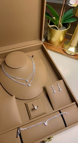 طقم بدون بوكس