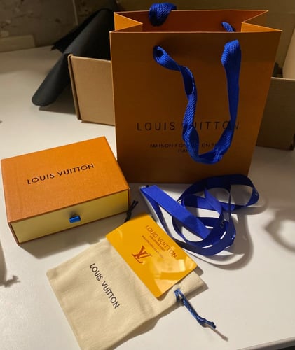 ملحقات لويس فيتون جديده