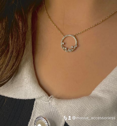 سلسال فضي او ذهبي