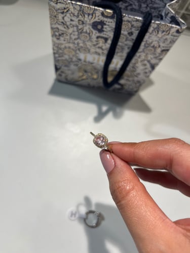 خاتم ملون مطلي