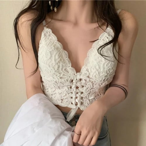 توب من الدانتيل بتصميم أربطة ، لون أبيض