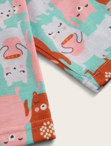 طقم بيجامة بناتي برسوم جرافيك ، لون خربزي