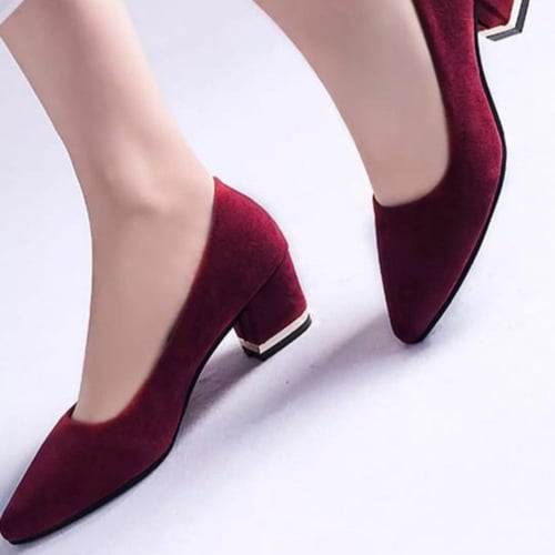 حذاء بكعب مكتنز ومدبب ، لون أحمر