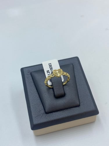 خاتم عيار 18