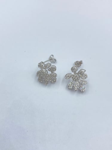 نصف طقم عيار 18