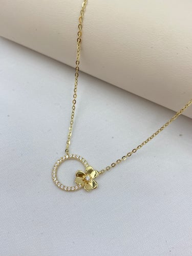 نصف طقم عيار 18