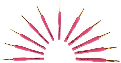 سنارات كروشيه بمقبض سيليكون وردي ماركة SHUMA الترك...