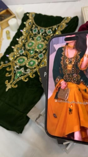 مخمل على شيفون