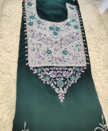 مخور حرير الماس صدر مخمل