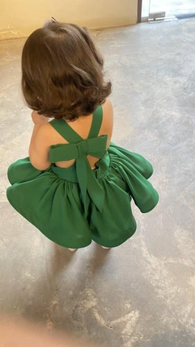 فستان بناتي مميز لليوم الوطني