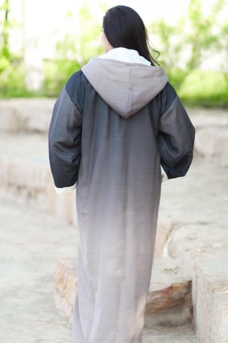 فروة أنيقة بالاسم