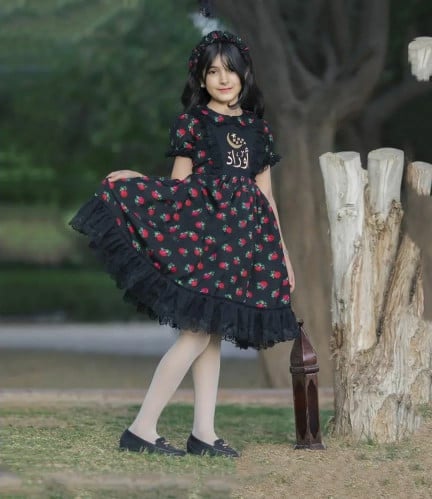 فستان شالكي اسود/دانتيل