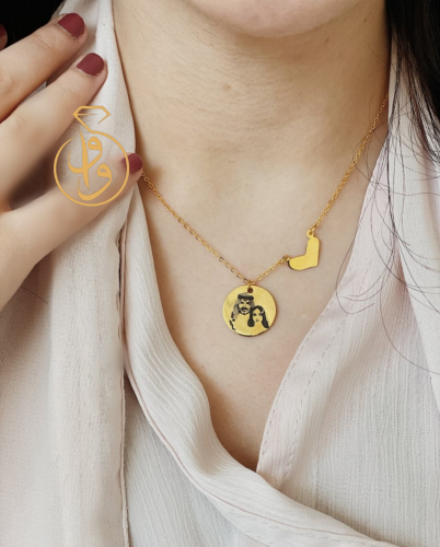 قلادة نحت صورة على وجه واحد مع قلب