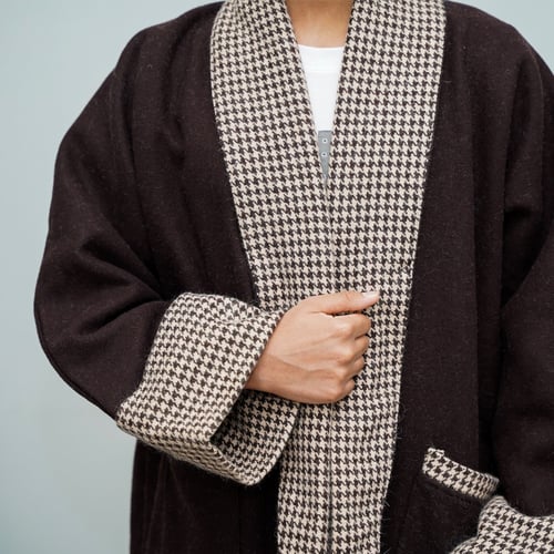 جوخ بتصميم ديور