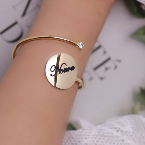 اسوارة يد وحجر الزركون