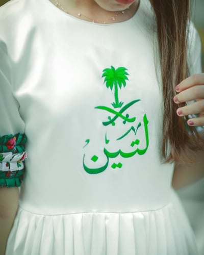 فستان بطبقات الشاكلي الاخضر
