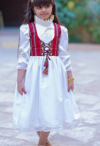 تنوره وتيشيرت يوم التأسيس