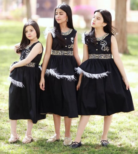 فستان الحرف العربي