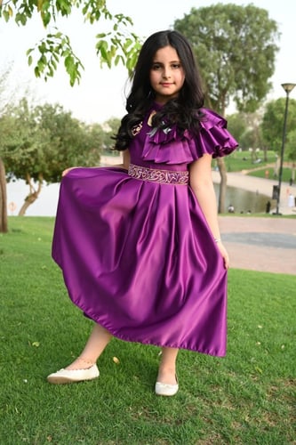 فستان كلاسيك بنفسجي