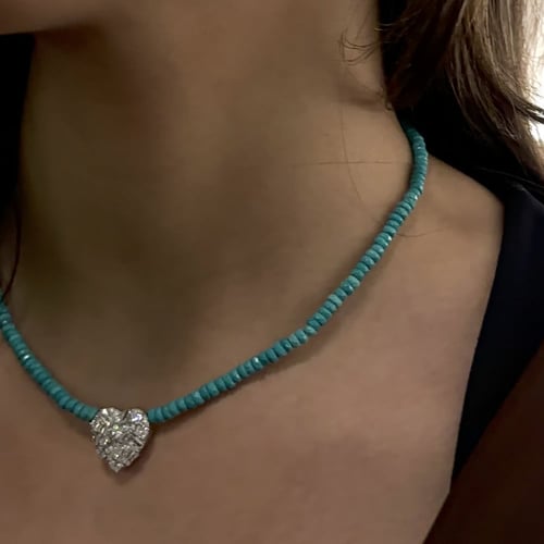 عقد فيروزي - قلب الزيركون