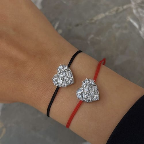 اسوارة قلب الزيركون -اسود