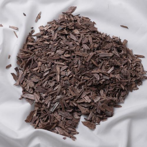 قشور العود الفيتنامي