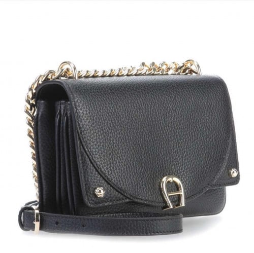 Aigner