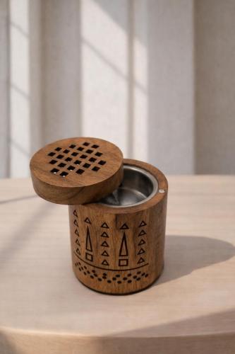 مبخرة السيارة السلمانية