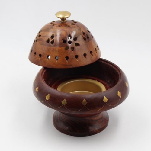 مجمرة هندية بغطاء