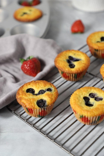 كب كيك ليمون وتوت - Lemon Cupcake