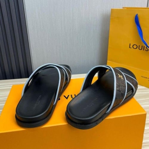 louis vuitton slippers Black