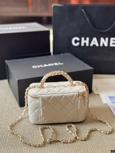 Chanel Vanity Bag-off white