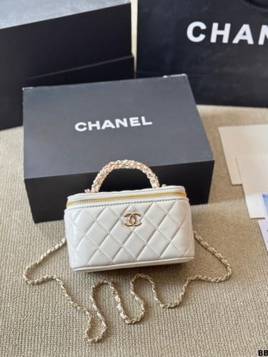 Chanel Vanity Bag-off white
