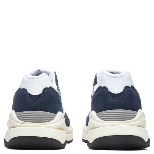 New Balance 5740 Navy blue