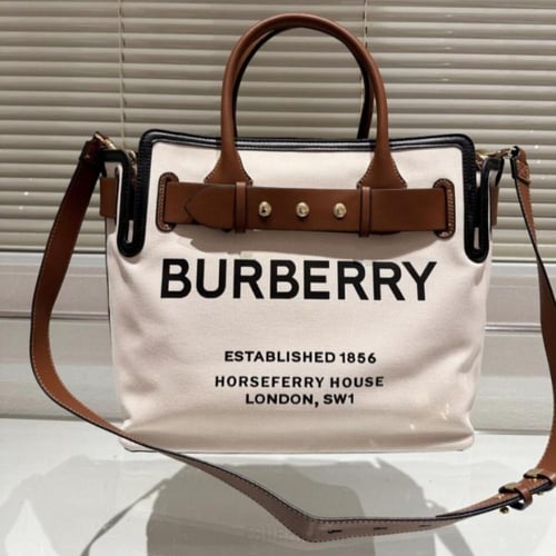 Burberry London SW1 tote bag