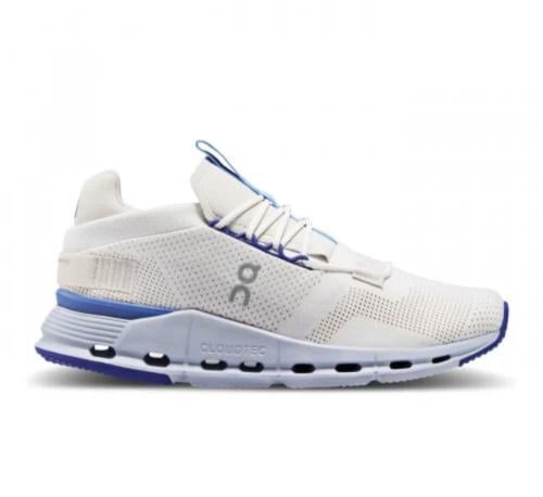 ًOn cloudnova Undyed white/heather