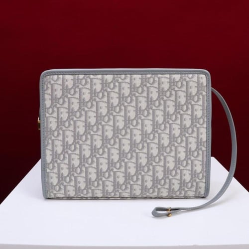 Dior 30 Montaigne Dea Pouch