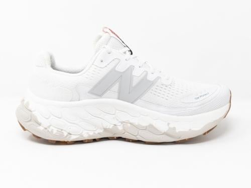 Fresh Foam More V3 white