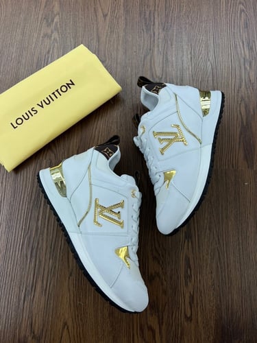 LOUIS VUITTON RUN AWAY SNEAKER WHITE GOLD