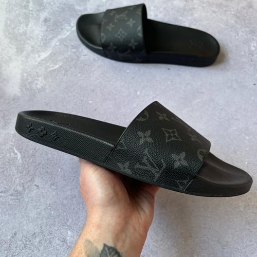 Louis Vuitton Waterfront Mule Sliders
