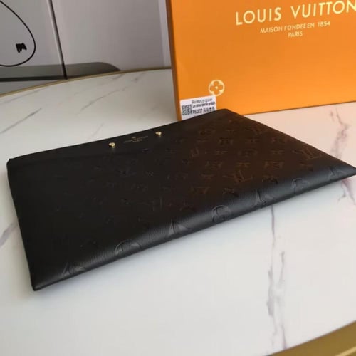 LOUIS VUITTON Daily Pouch -Black