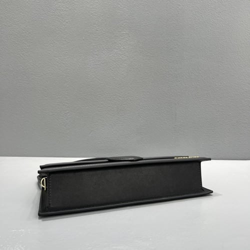 JACQUEMUS Le Grand Bambino Bag-Black