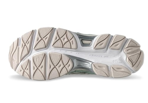 ‏ASICS GeL NYC Cream Green